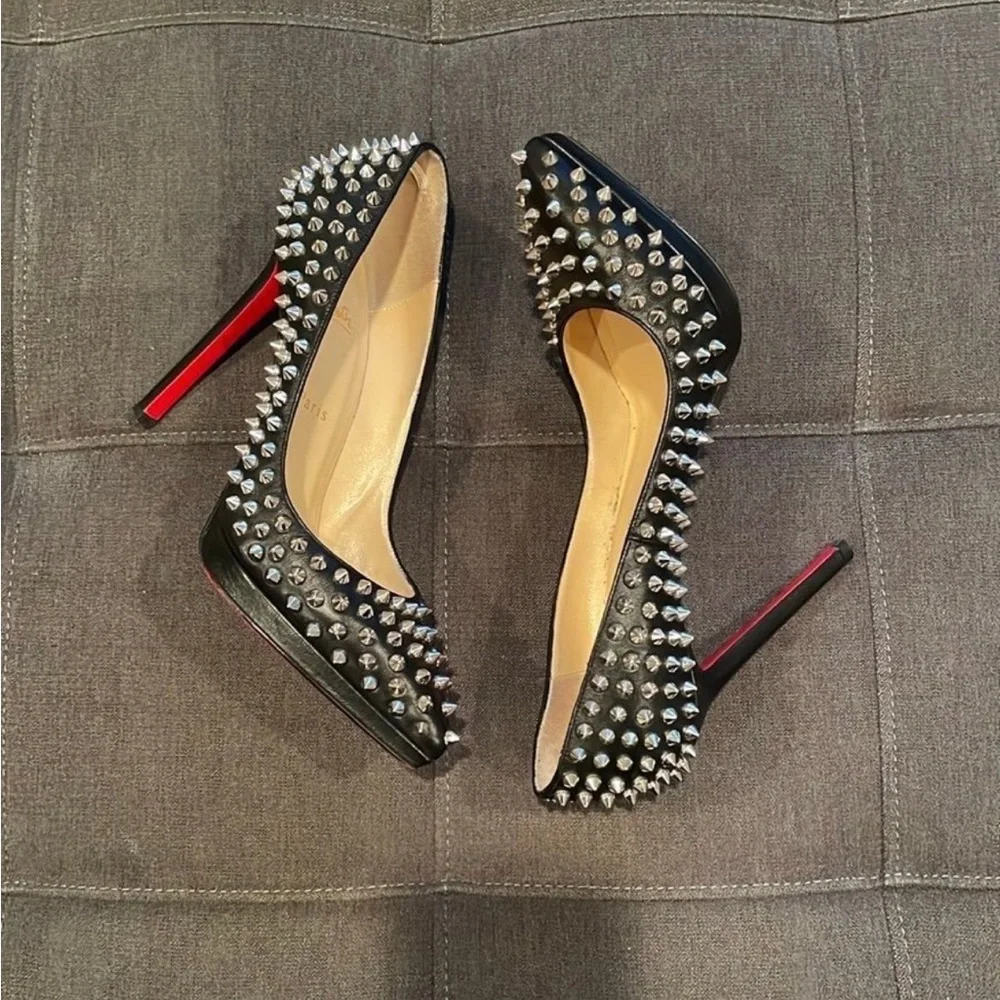 Christian Louboutin Pigalle Plato spiked heels - Picture 3 of 9